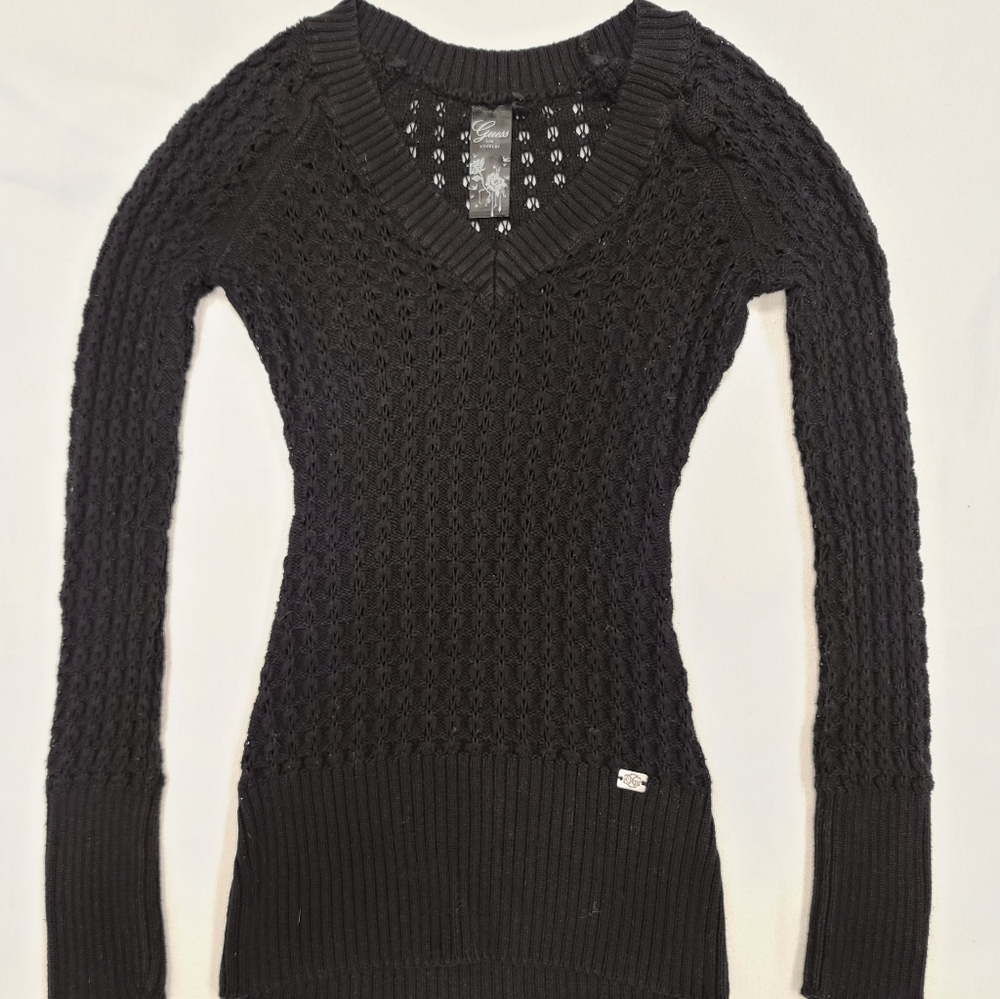 Guess long sleeved fitted sweater